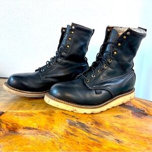 Made in the USA black leather Thorogood 8in boots 11.5 EE